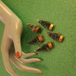Set of 5 tiny trees